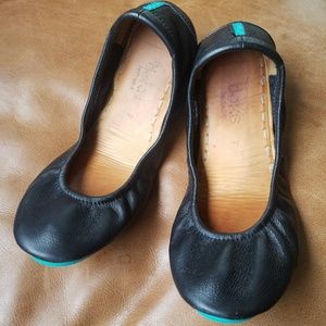 Tieks flats size 7